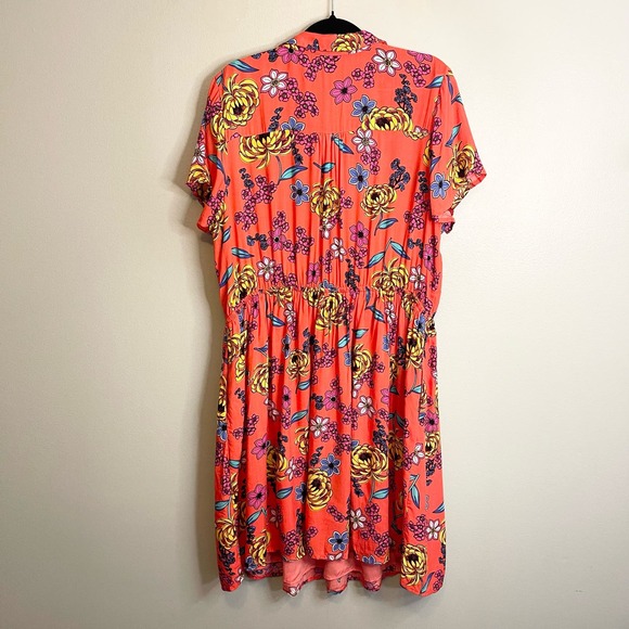 MODCLOTH Women's Floral Short Sleeve 1/2 Button Mini Dress Plus Size 2X NWOT - Picture 2 of 10